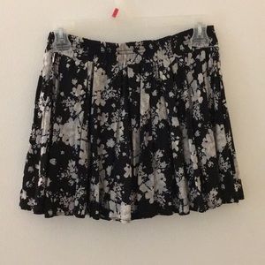 Brandy Melville floral skirt